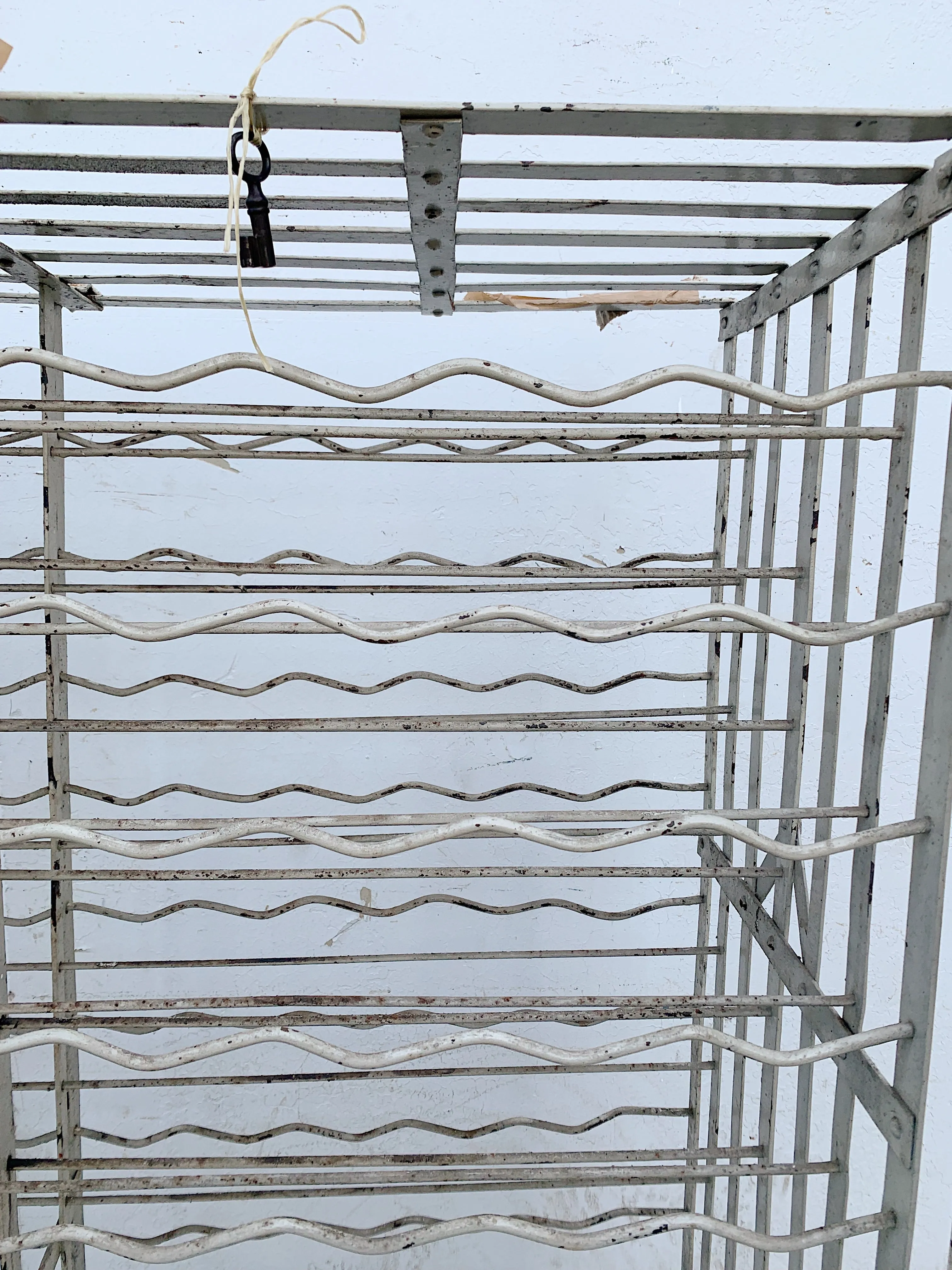 Metal Wine Cage / Rack